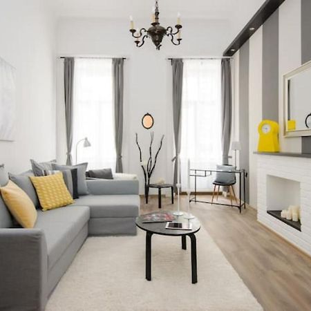 Opera Experience Apartment Budapest Exterior photo